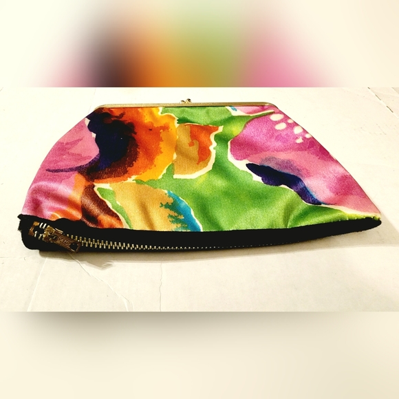 Tropical Floral clutch coin purse, makeup bag other end is zipper pouch - Picture 3 of 7